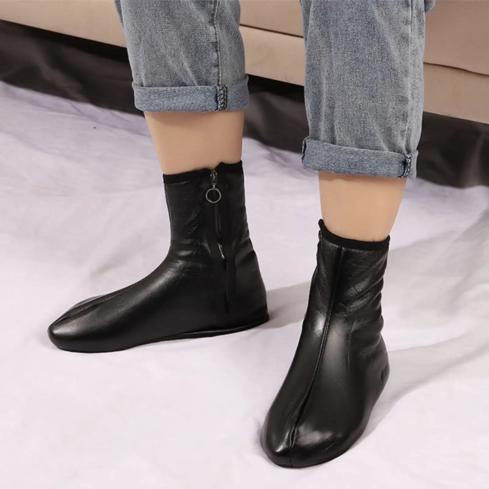 TOP SELLING MADE by 100 PERCENT HALAL LEATHER KHUFFS SOCKS COMFORTABLE in FOOTS ZIPPER WOMENS WARMER LEATHER SOCKS