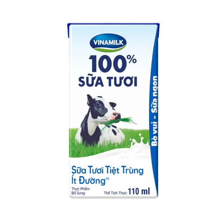 Long Life UHT Milk 1.5% fat for supermarket