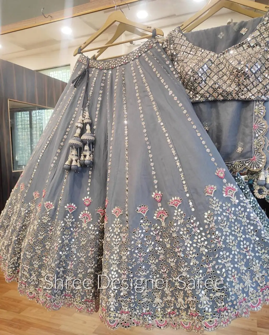 NEW DESIGNER BOLLYWOOD HEAVY GEOREGTTE 9MM WORK LEHENGAS WITH DUPATTA