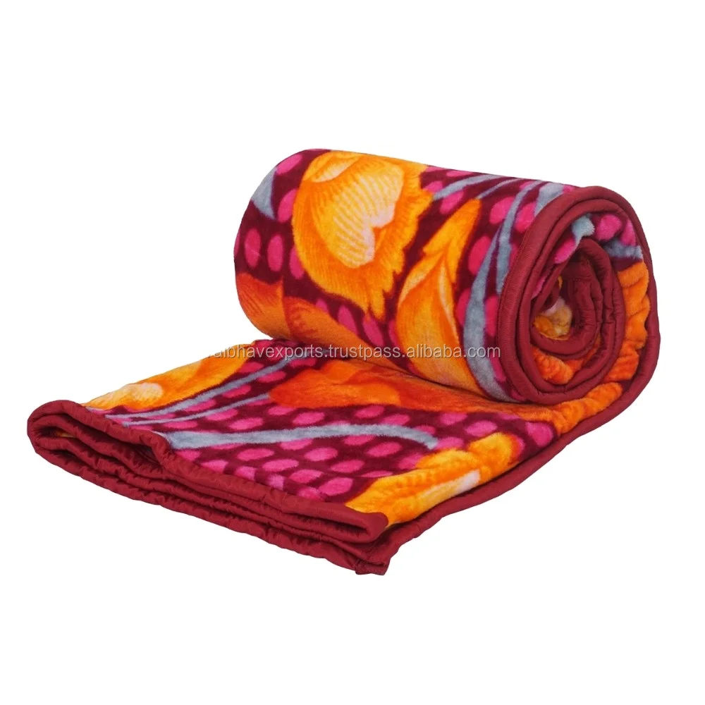 Indian Supplier Manufacturer Of Portable Designer Hotel Home Use Blanket Classic Design New Fashion Knitted Polar Fleece Blanket