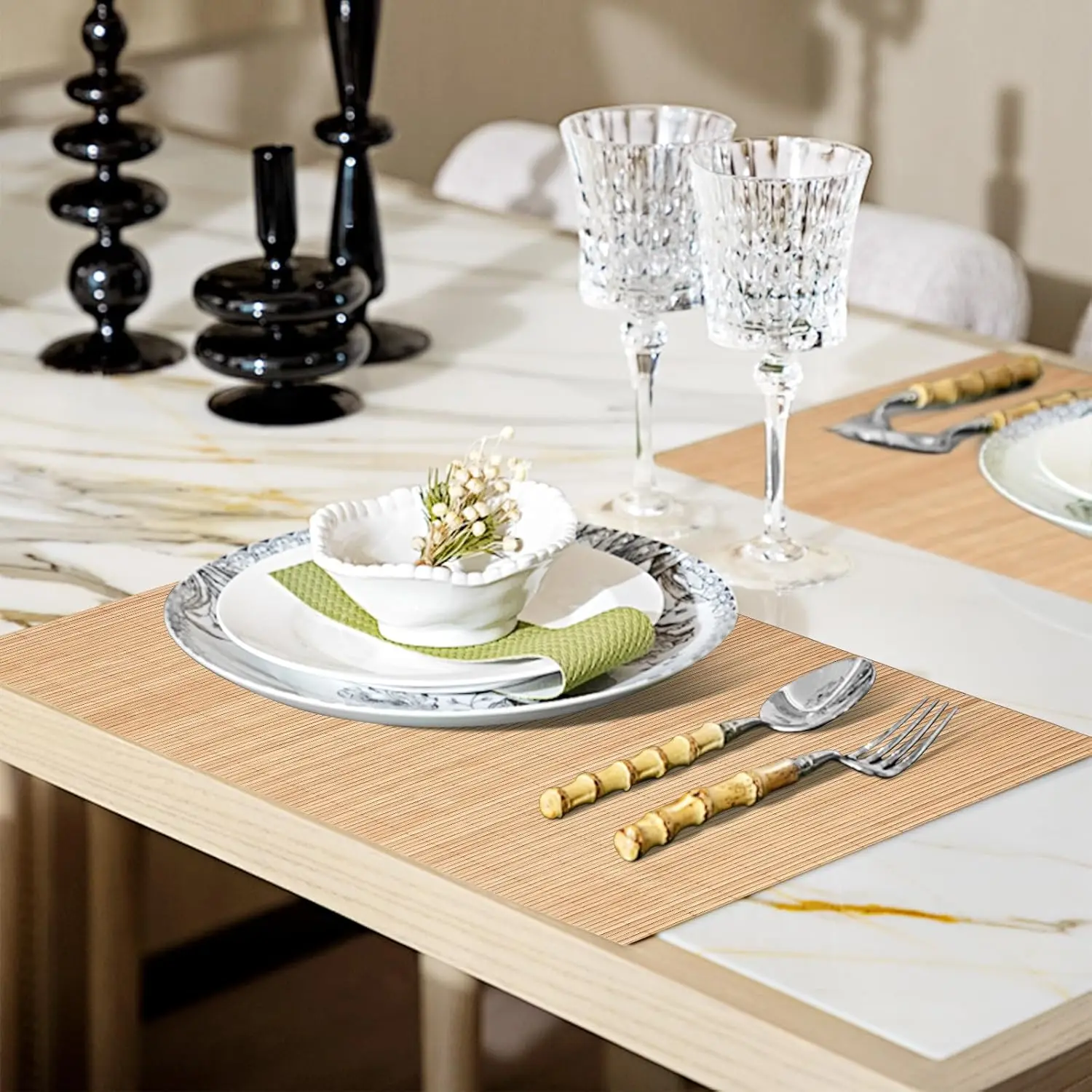 Bamboo Placemats Japanese Style Natural Anti-Slip Washable Heat-Resistant Table Mats for Dining Room