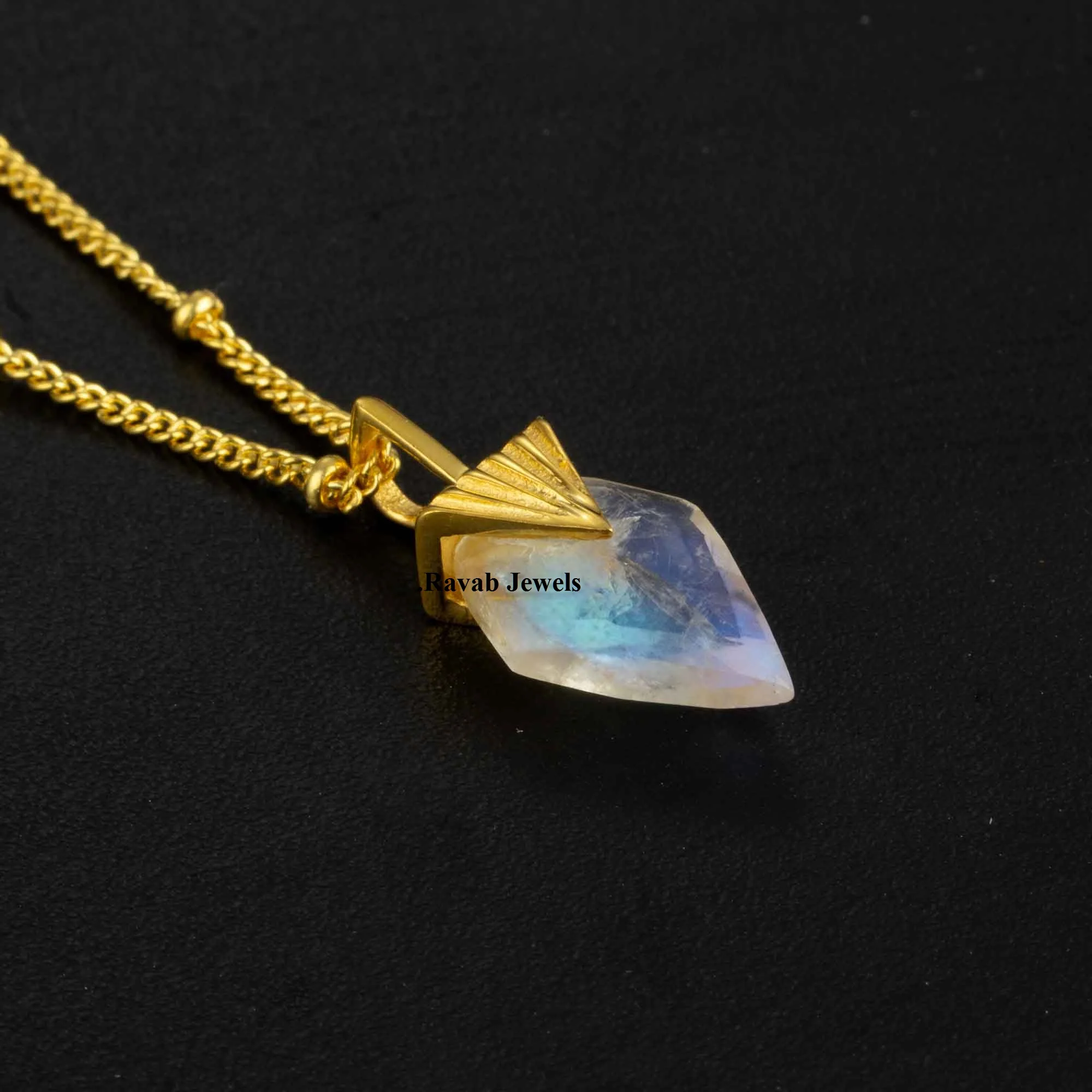 Best Quality Customized 925 Sterling Gold Plated Satellite Blue Flash Rainbow Moonstone Birthstones Fine Necklace Silver Jewelry