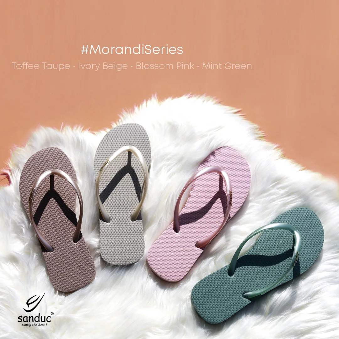 Women Summer Beach Rubber Simple Plain Comfortable Flip-flops for casual indoor outdoor