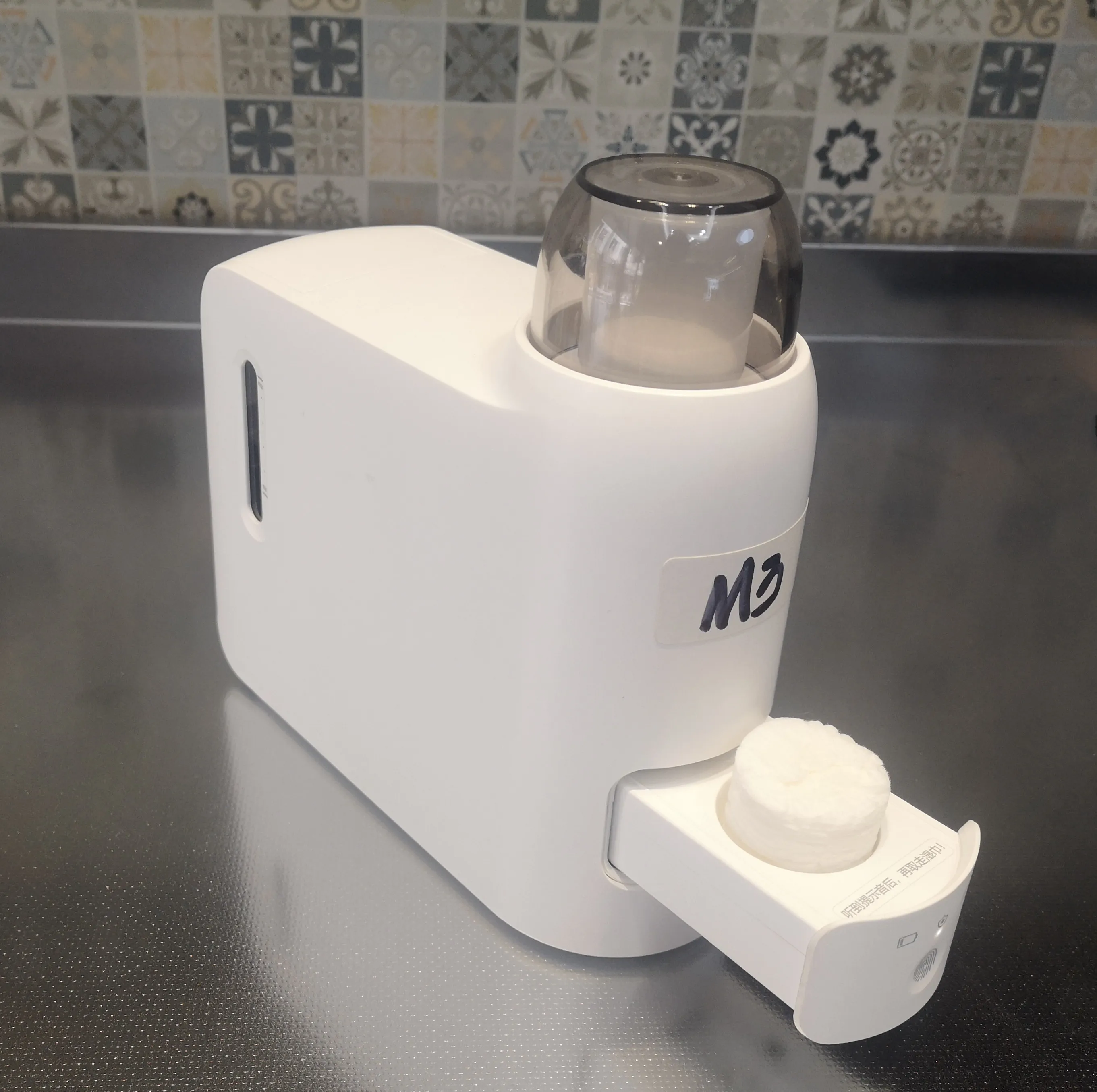 2022 Portable Automatically Baby Hot Wipes Warmer Heating Wet Wipes Wet Towel Heater Compressed Towel Dispenser