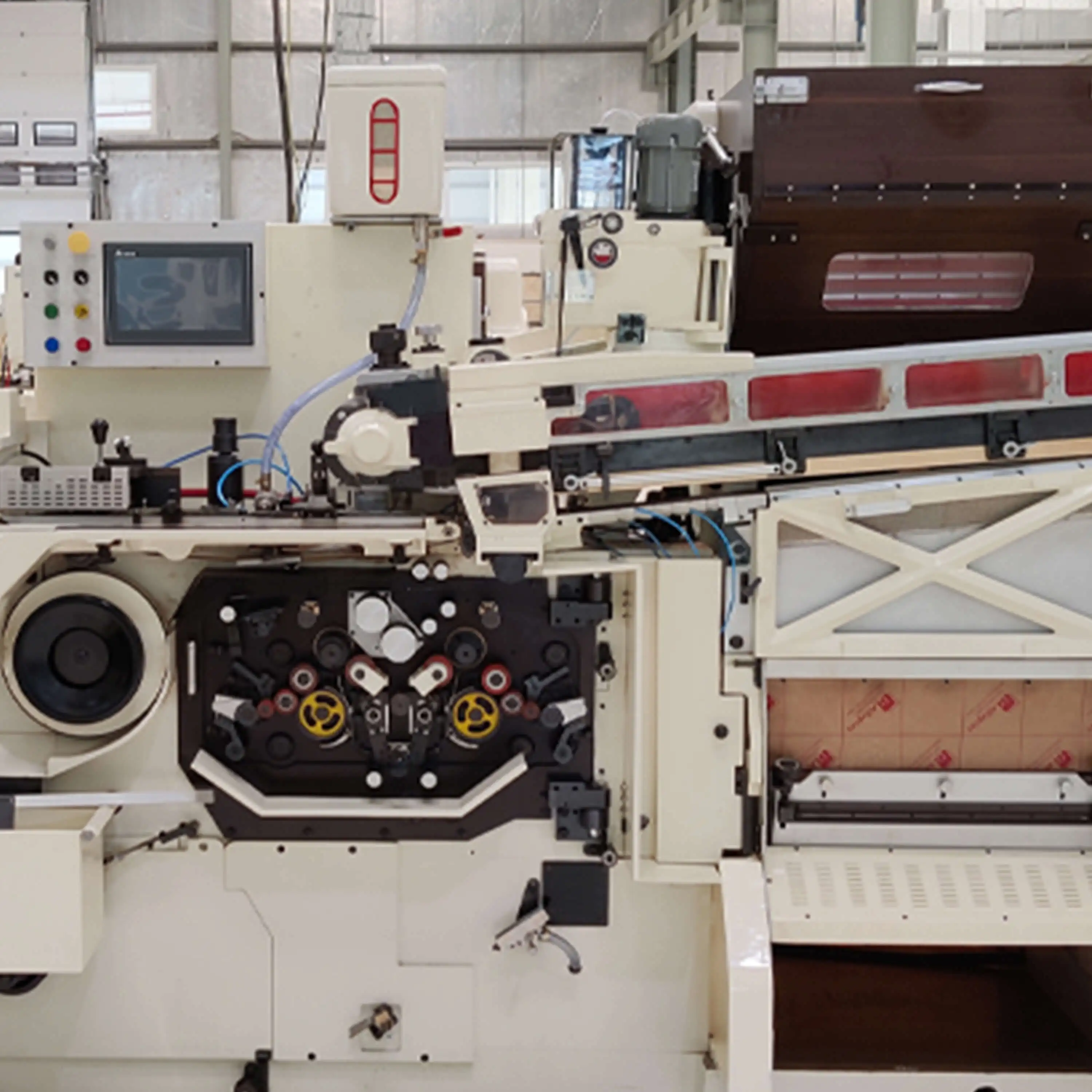 Automatic Cigarette Making Machine with High Speed Manufacturing Capabilities