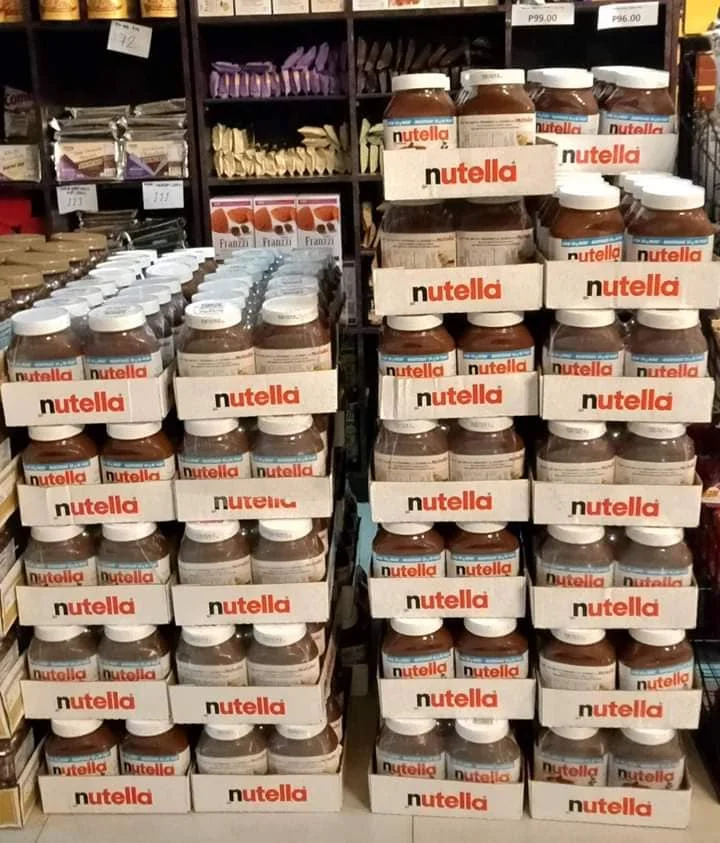 High Quality and Best Price ! 825 Gr Glass Jar Spread Cream With Cocoa Milky Hazelnuts Chocolate