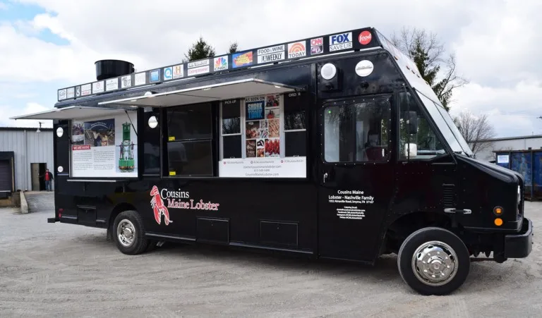 Used Mobile food truck for sale Street Fast Mobile Food Cart Truck Trailer for sell at cheap prices