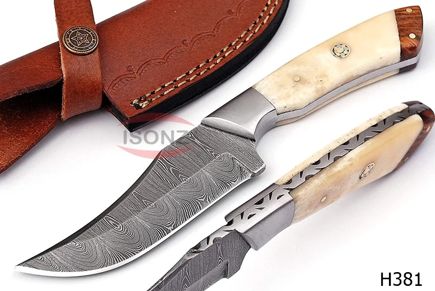 Hunting  Knife  Damascus Steel Blade Pakka Wood Blue Handle