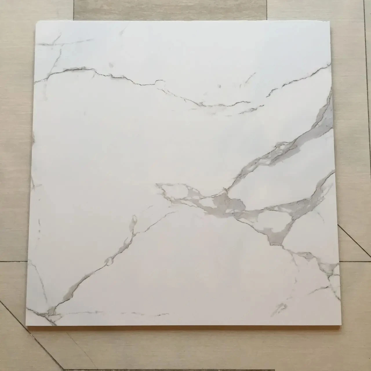 JBN Modern Hot Selling Design 600x600x9 Glazed Marble Look Porcelain Tiles Simple Pattern Glossy Finish  For Floor or Wall Tiles