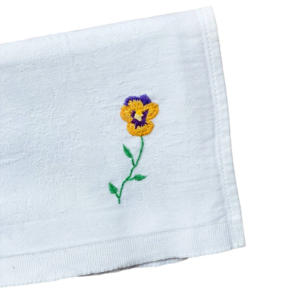 Yellow Flower Napkin High Quality Reusable Wedding & Restaurant Use Eco Friendly Linen Embroidery Napkin 100% Cotton Sustainable