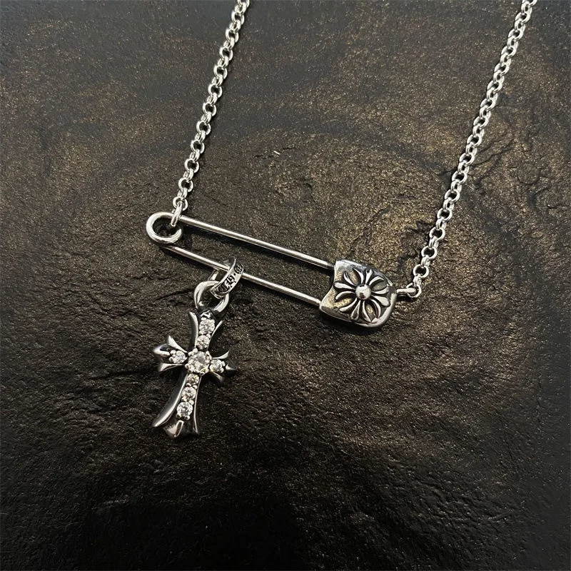 Wholesale Jewelry 925 Silver Retro Pin Vintage Inlaid Cross Pendant Chrome Heart Necklace for Men Women