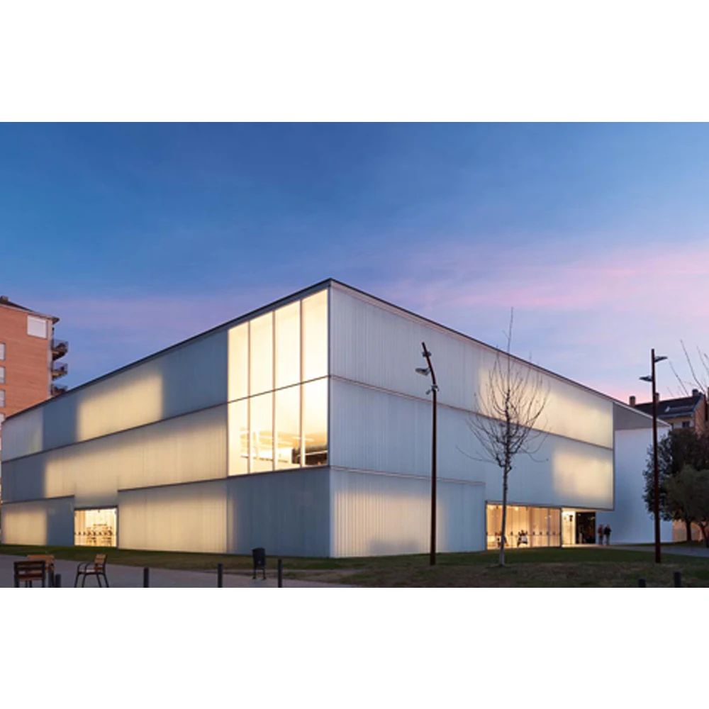 Structure GYM Design Basketball Sports Hall/warehouse/hanger Shed Prefabricated Steel C.Z Shape Steel Channel Tarch Light Aisi