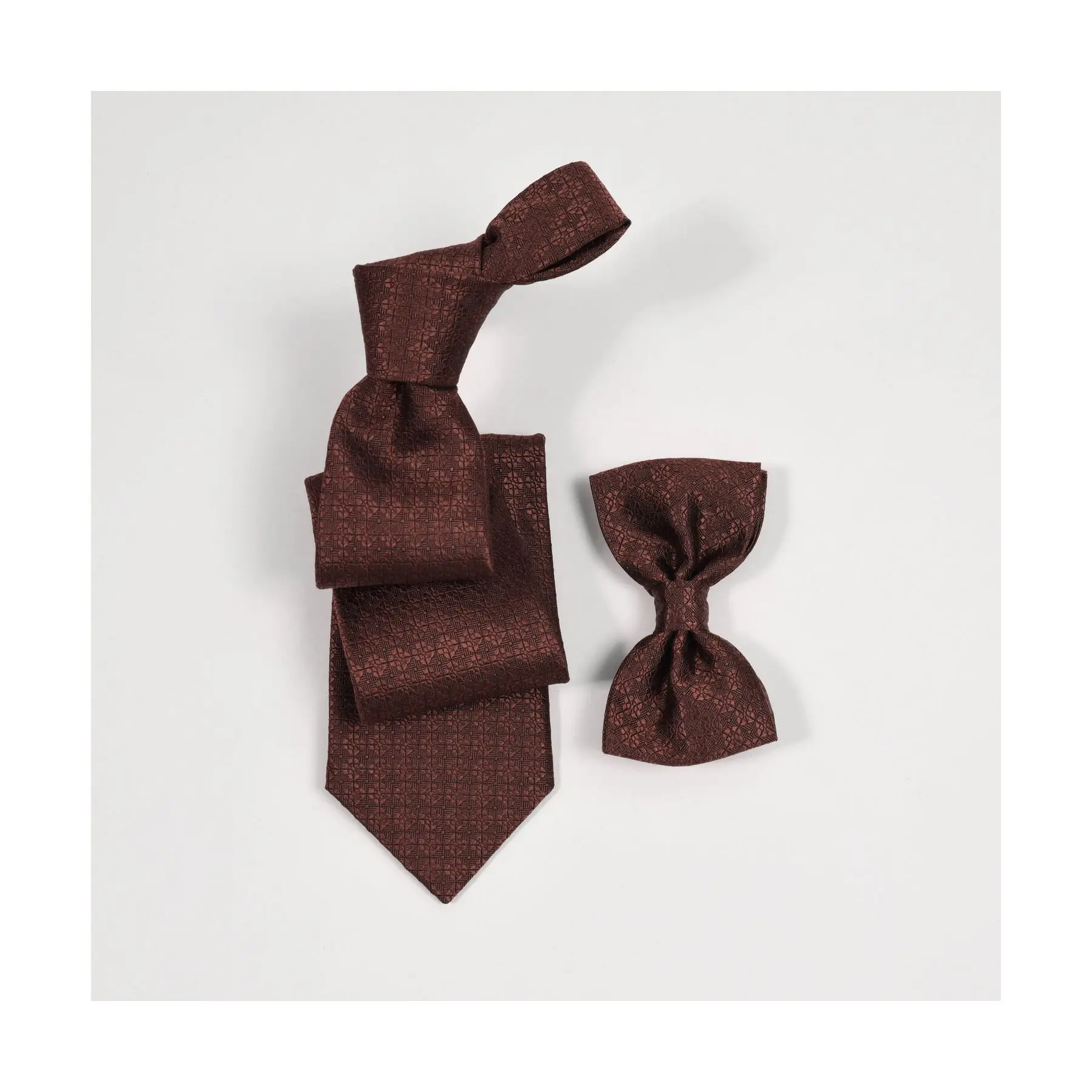 Distinguished Italian Pre-Tied Bowtie Crafted from Premium 100% Silk - Handmade in Italy - Perfect for Award Ceremonies