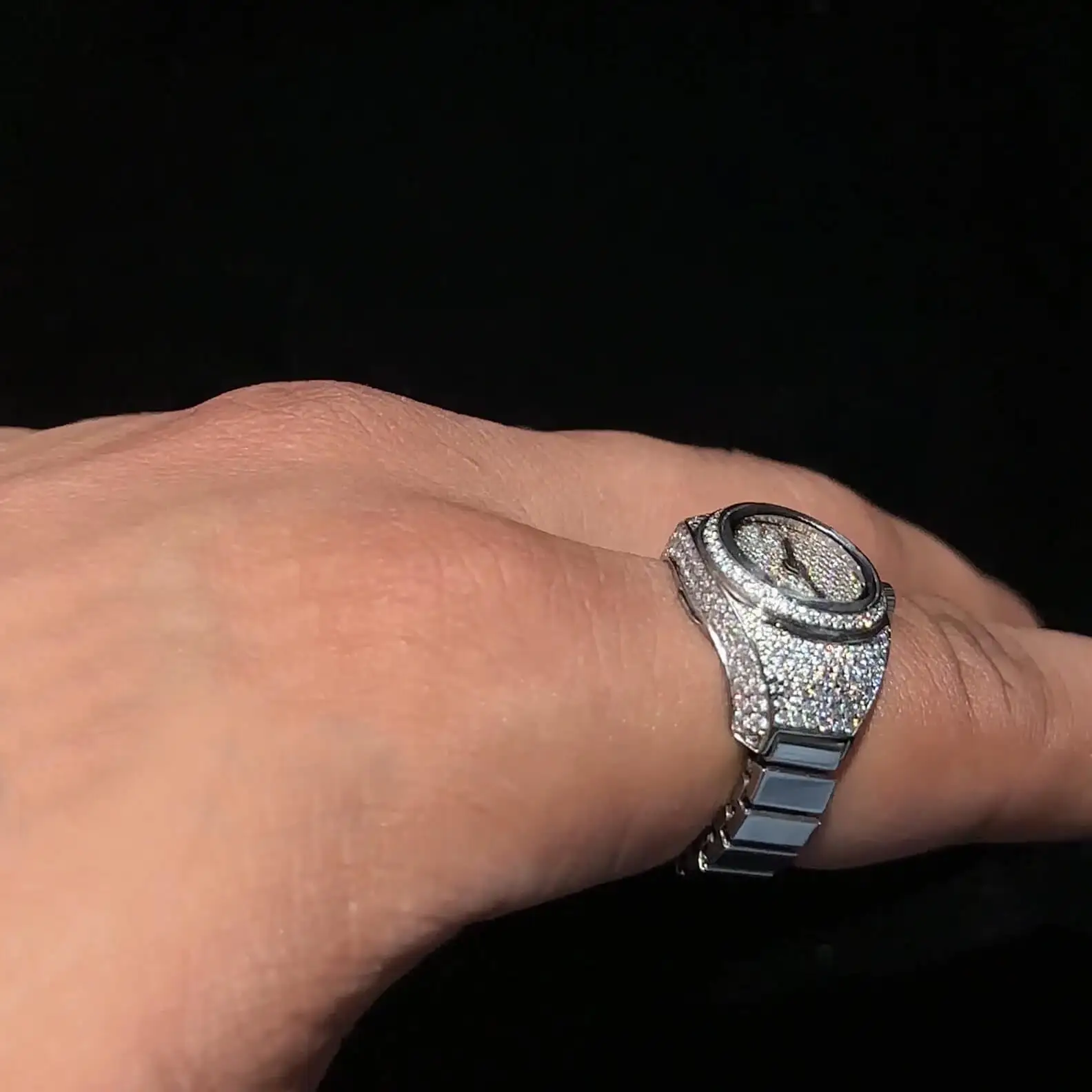 Mini Vintage 3 TCW Moissanite Clock Finger Ring Unisex Round Dial Adjustable Watch Elastic Strap Alloy Watches