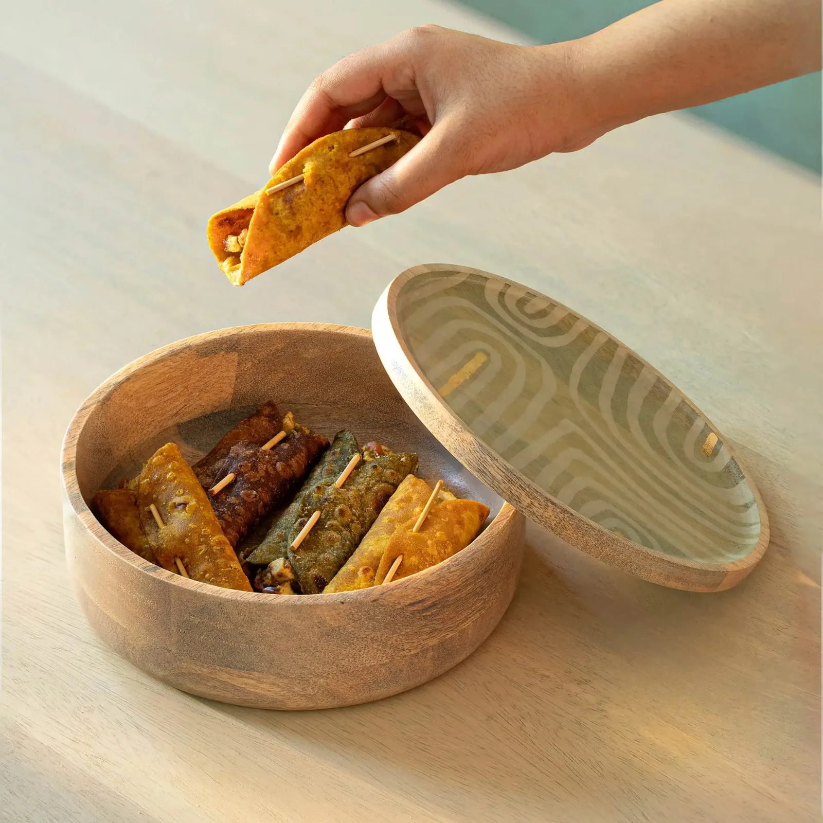 Wooden Roti Box Customize Look and Round Shape