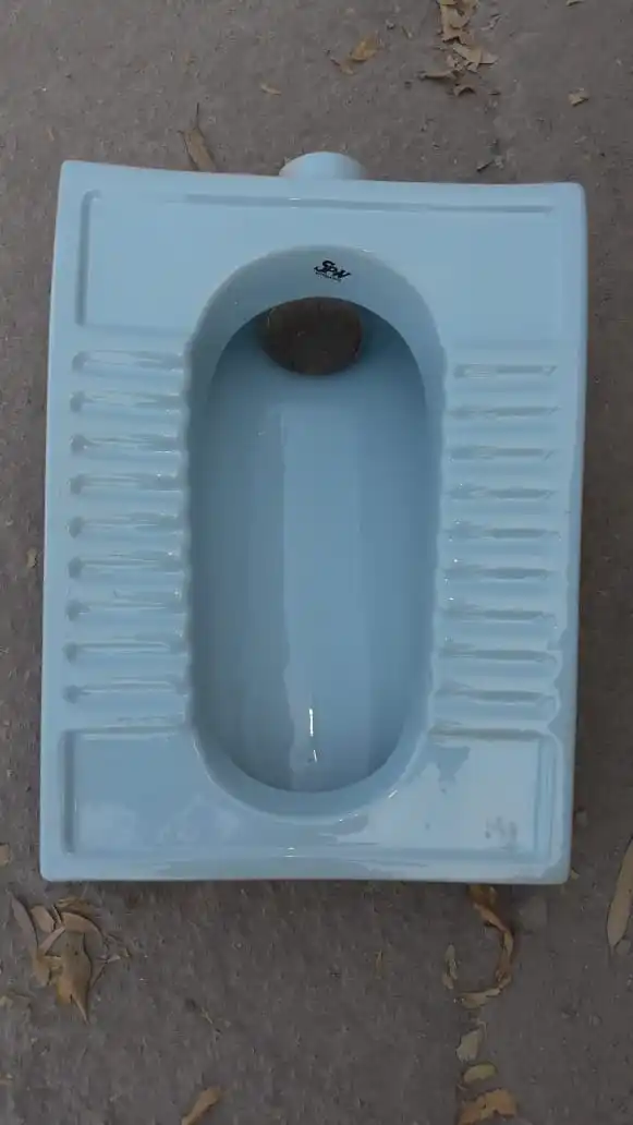Grepl Sanitary Ware Manufacturer Hot Sale Ceramic  Colour Squatting Pan Wc Toilet