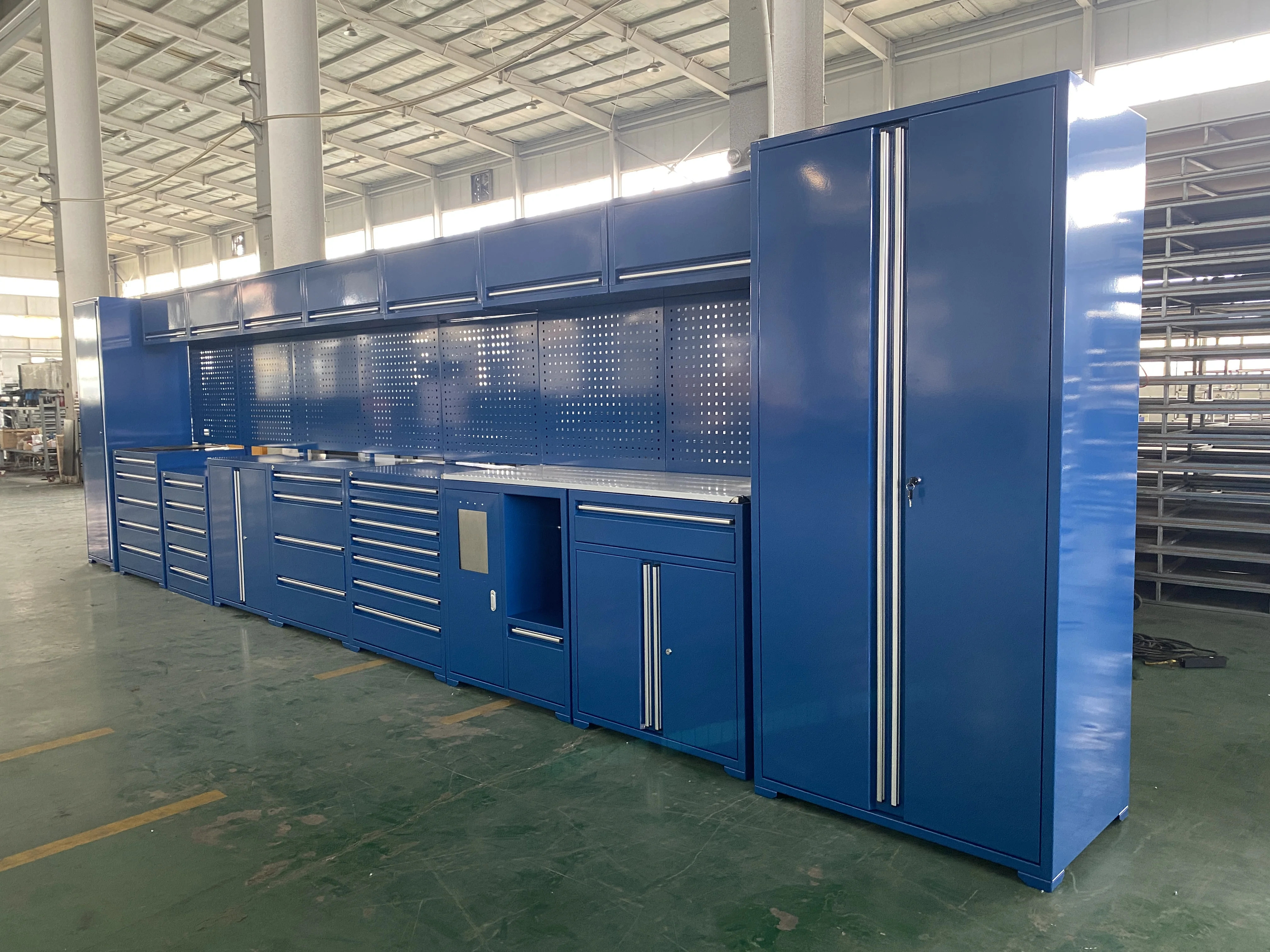 Hot selling metal garage cabinet storage with work bench high quality storage tool garage cabinet