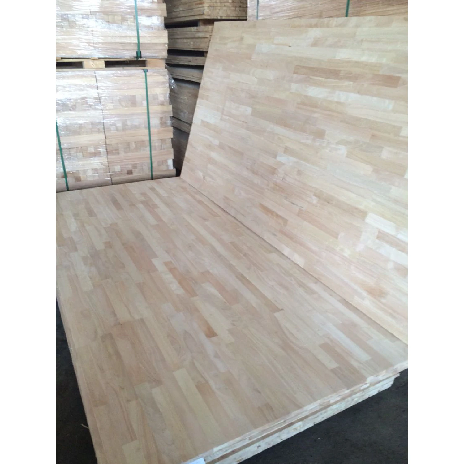 Solid Wood Boards 1220x2440 Rubber Wood Finger Jointed Board Pine Finger Joint Board For Furniture