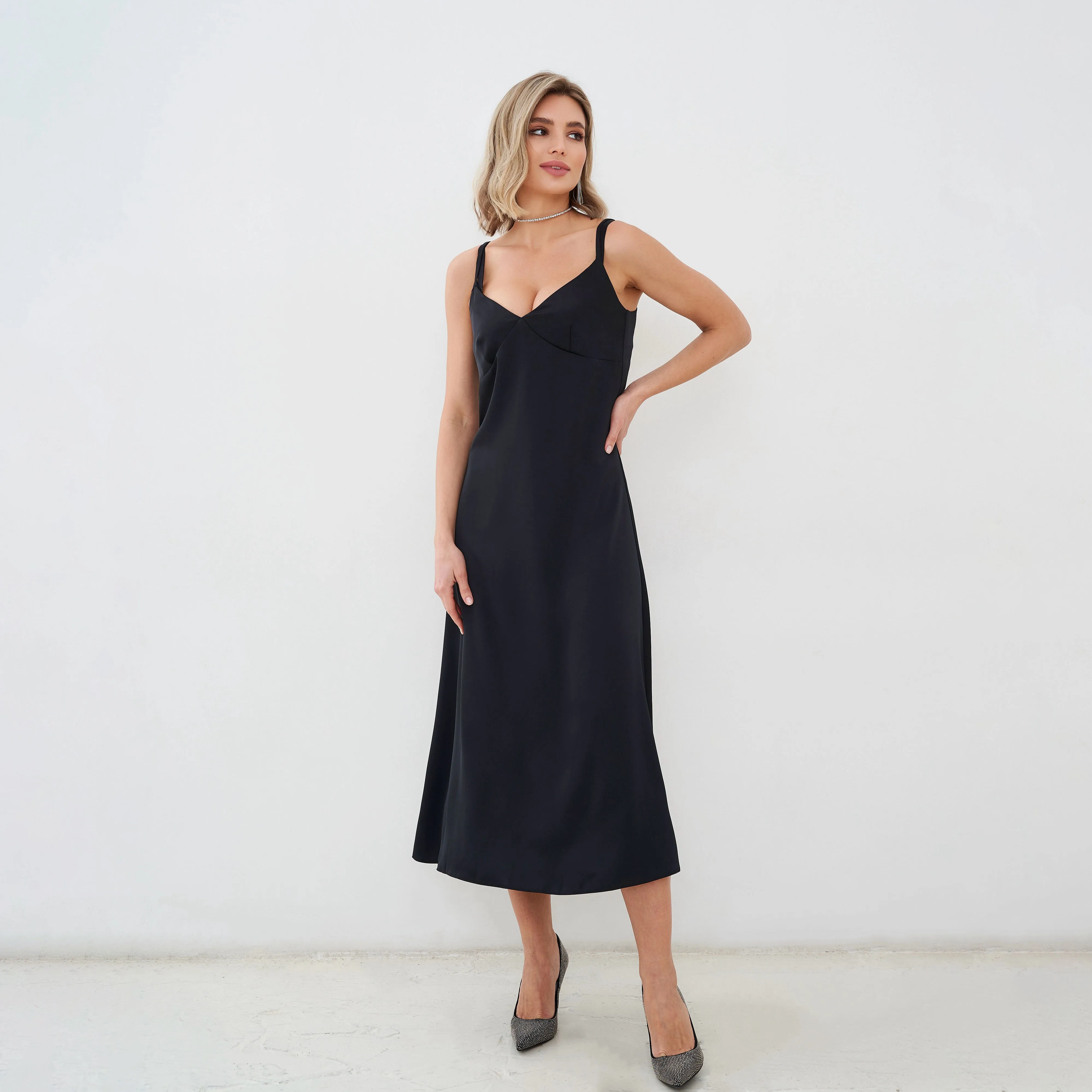 High Quality Black Silk Midi Dress With Adjustable Straps Dress Slip For Women