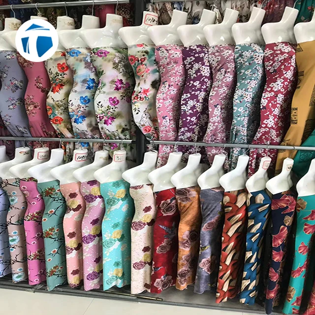 Comfortable factory stock lot print 100% rayon challis fabric for Indonesia rayon spandex fabric rayon fabric stocklot