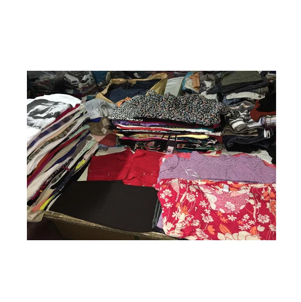High Quality Used Clothing and Cloths /used Shoes and Cloths for Sale Mixed Size Adults Polyester / Cotton