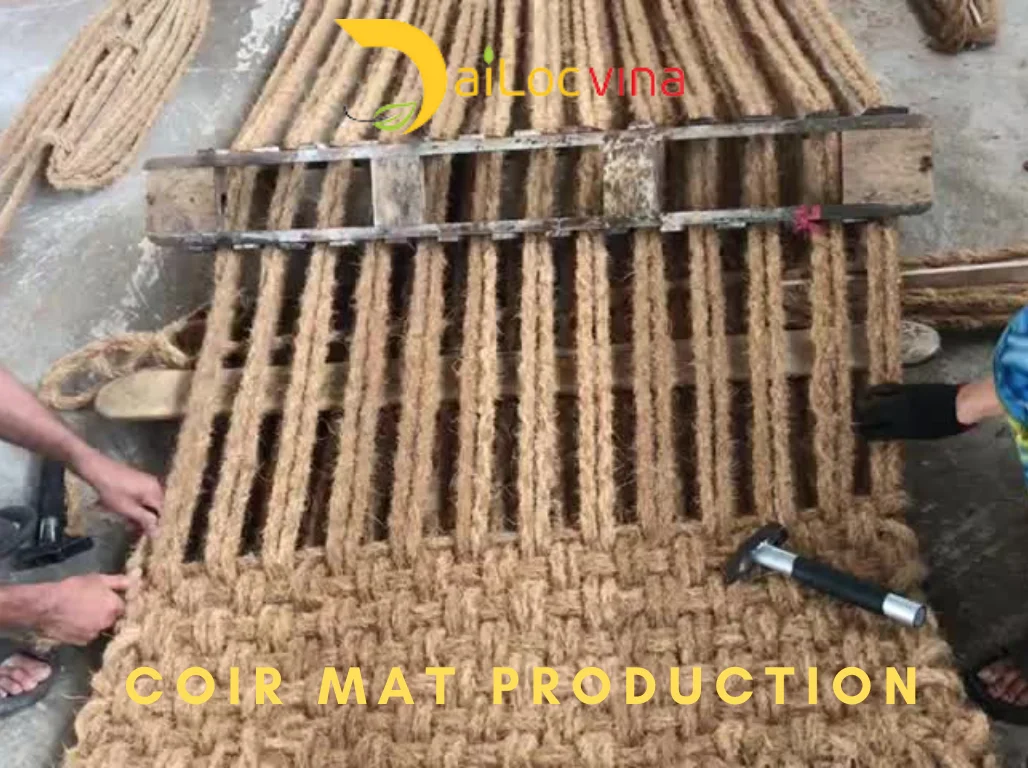 Coir mat roll made of natural coconut fiber for erosion control  Mr.Ryan +84938244404