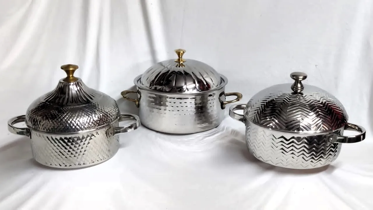 High Quality Hot Pot Used as Food Warmers in Silver And Gold Color available in multiple volumes starting from Half Litre