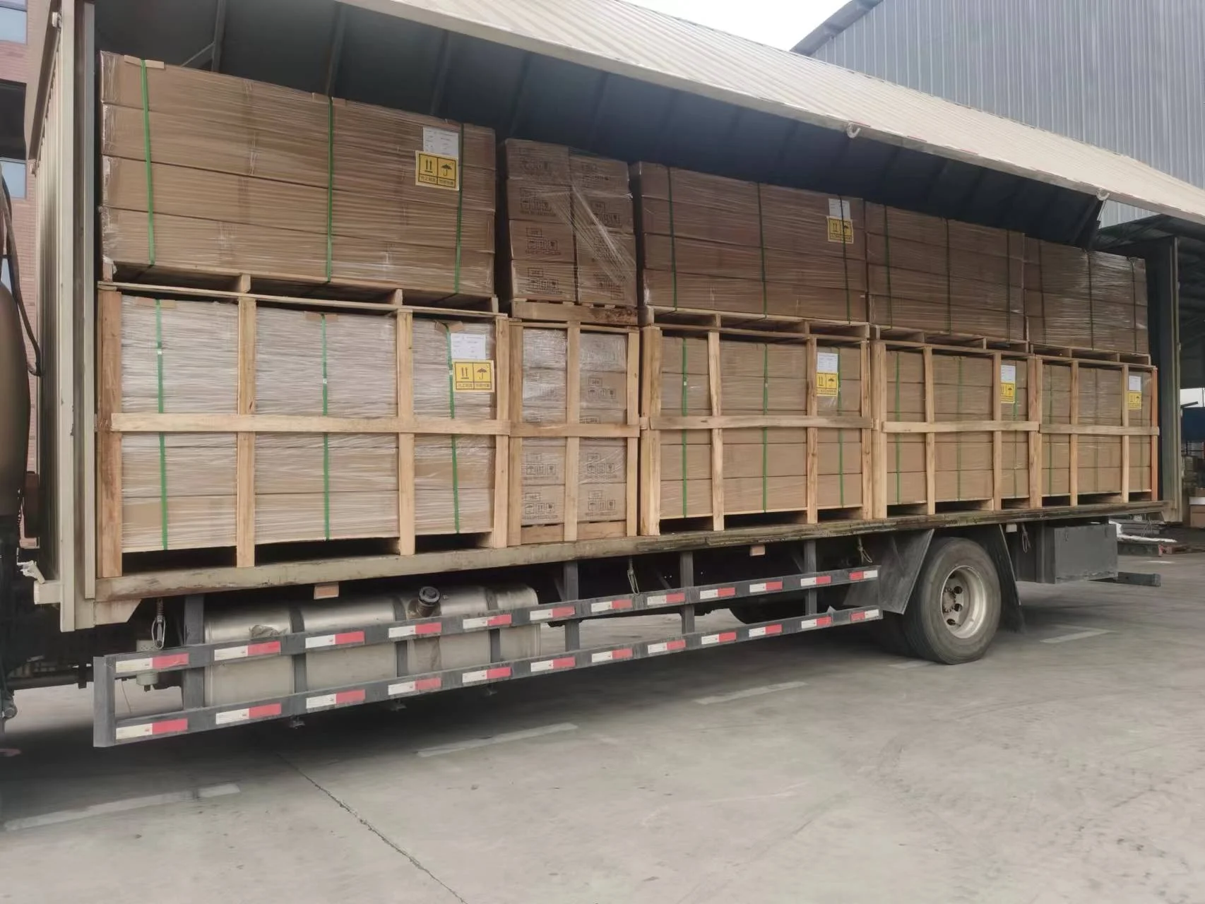 GI Galvanized Perforated Cable Tray Cable Trunking Factories