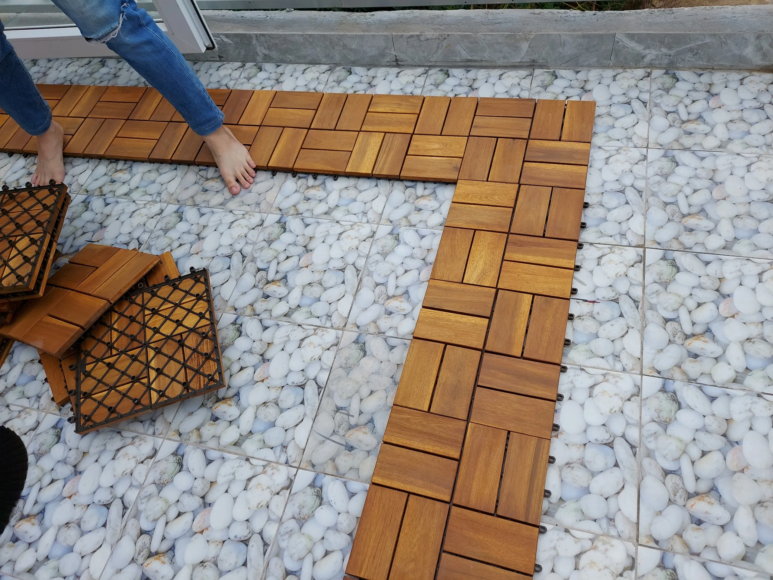 Hot Sales Acacia WPC Decking Tiles Wood Flooring High Quality for Indoor Outdoor Flooring 18 Slats