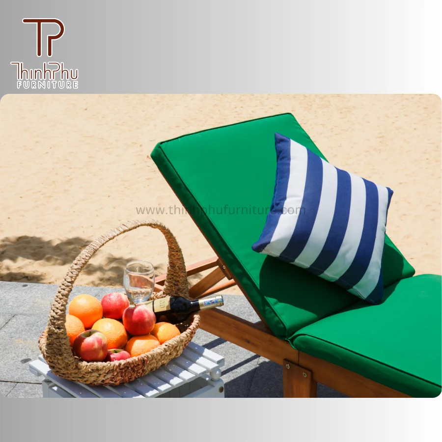 Outdoor Daybed Sun Lounger Portable Eco-Friendly Wooden PP Wicker Furniture for Villa Beach Use- Easy clean