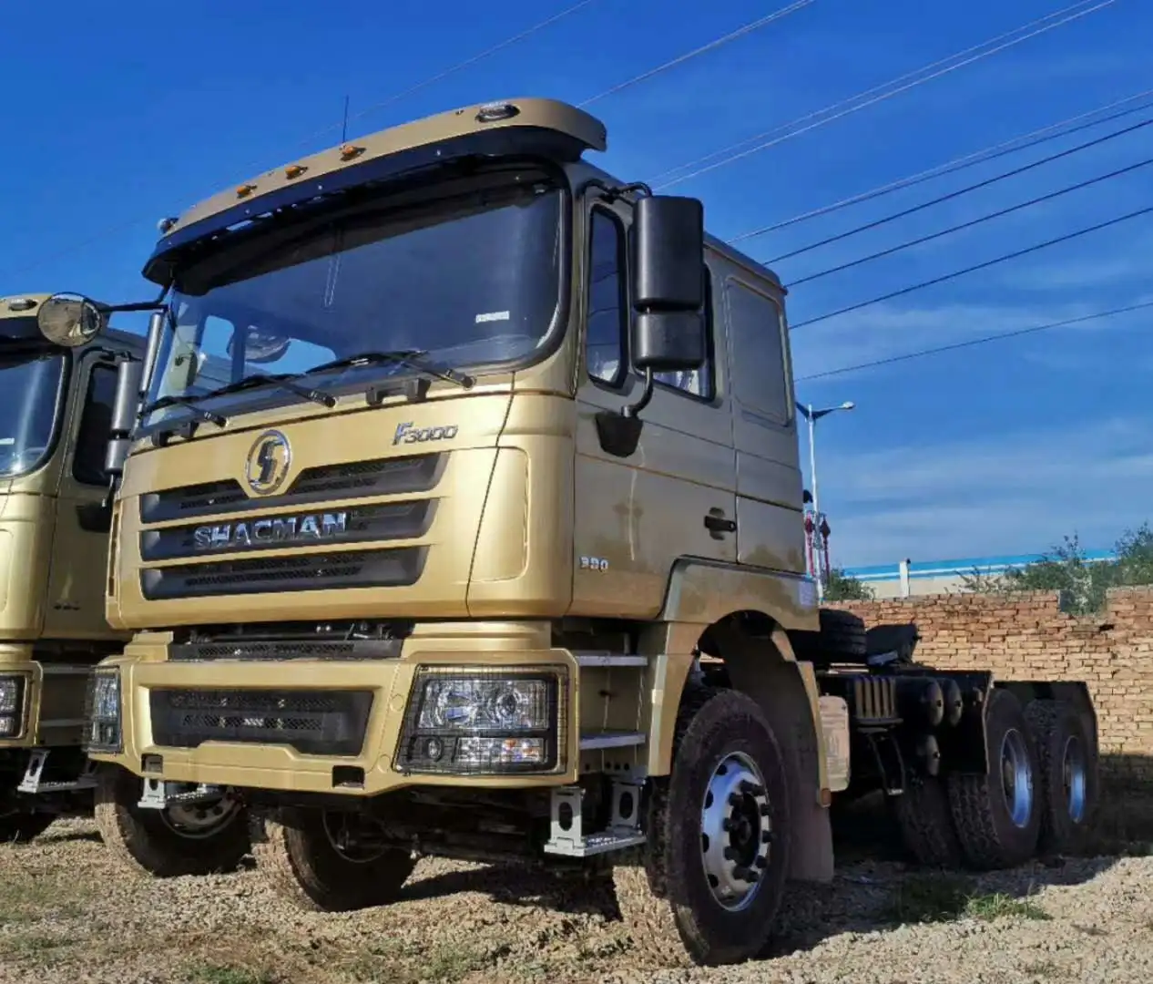 SHACMAN SX42554V324CR X3000 тягач 6*4 400 л.с. Euro III в Зимбабве