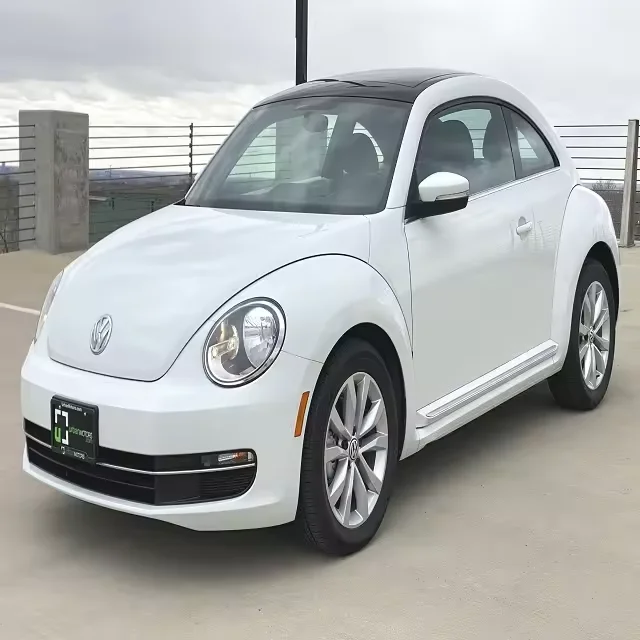 Лидер продаж 2015 Volkswwagen beetie TDI ~ 131 миль 1 владелец турбодизель 4-цилиндровый 2 0 л I4 автоматический двигатель (6 скоростей)