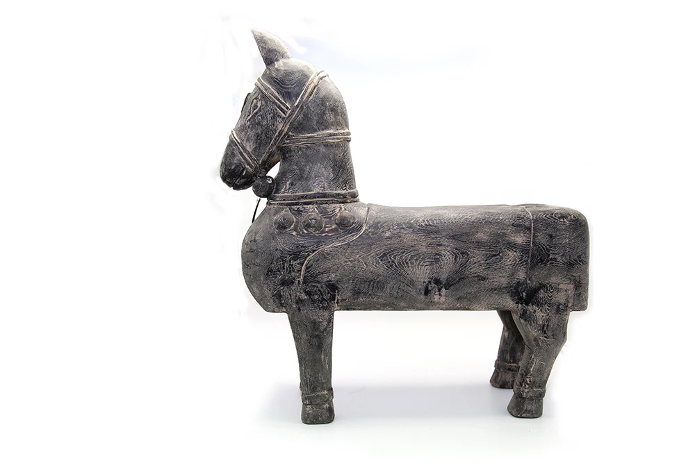 High Quality Traditional Patterns Vietnam Jackfruit Wood Wholesale Good Price Handmade Antique Wooden Big Horse