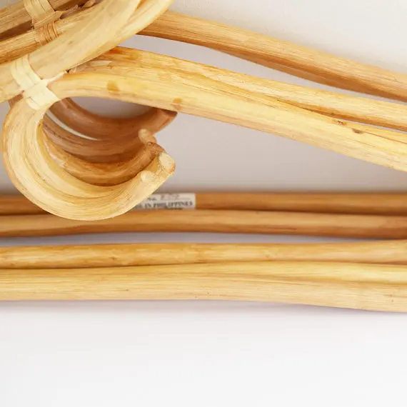 Cheap Wholesales Rattan Clothes Coat Hanger From Vietnam