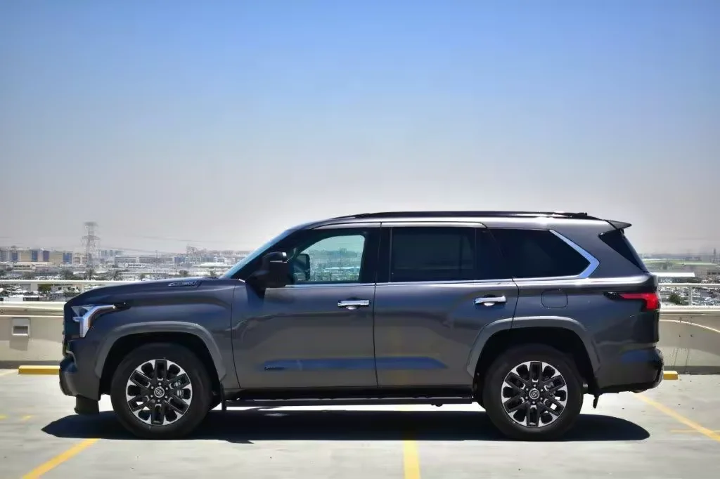 2023 TOYOTA SEQUOIA ограниченный Гибридный V6 3 5L турбо 4WD 8-местный автоматический