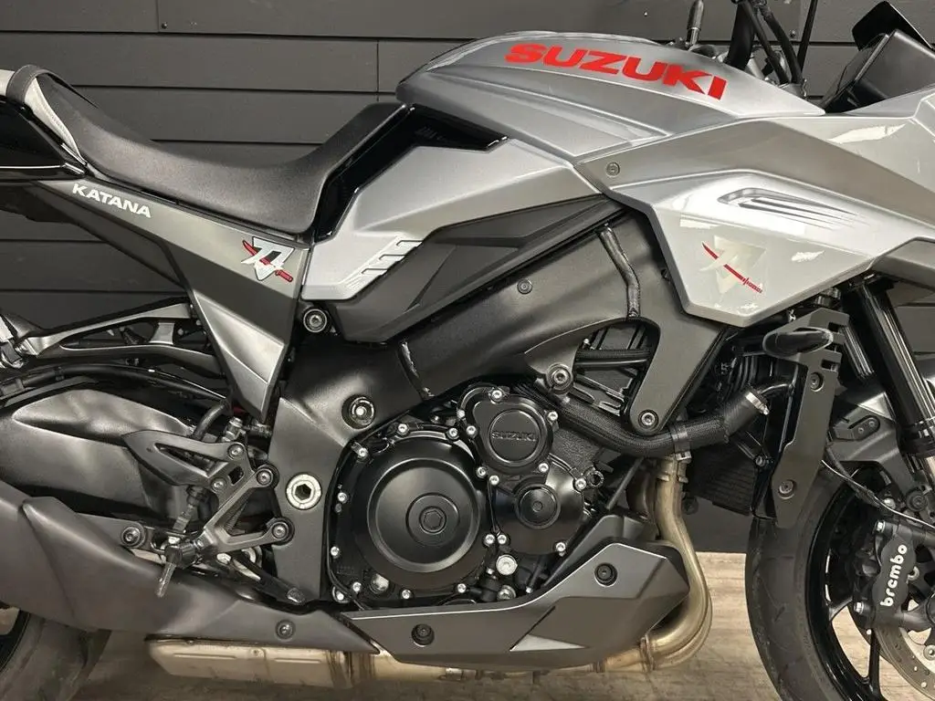 Оптовая продажа по лучшей цене Suzuki KATANA 1000 SUZUKI GSXS1000 2019 999cc Подержанный спортивный велосипед для продажи