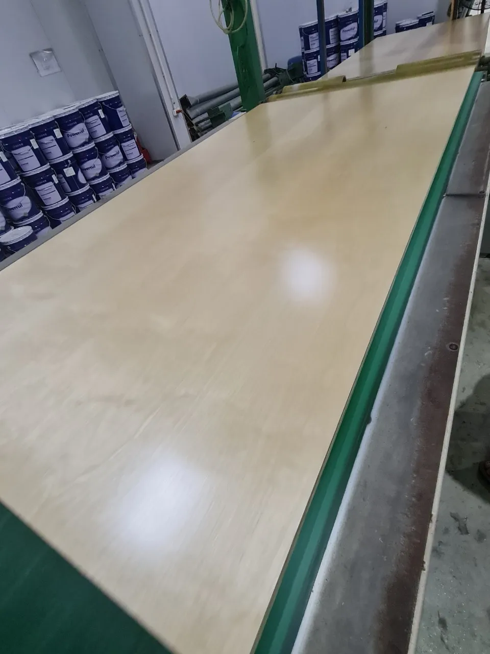 UV COATED BIRCH PLYWOOD FOR MAKING CABINETS WITH CHEAP PRICE