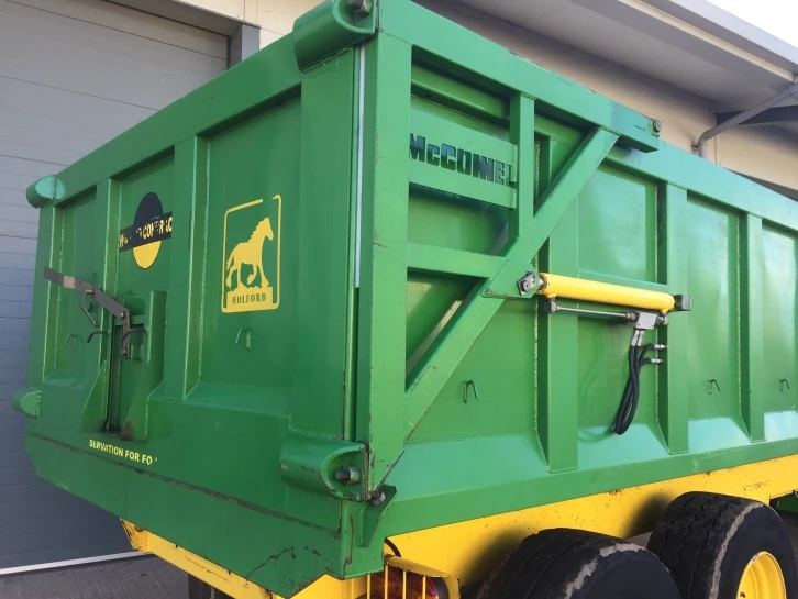 12 TON GRAIN TRAILER FOR TRACTOR VGC - Hydraulic Grain Trailer For Sale