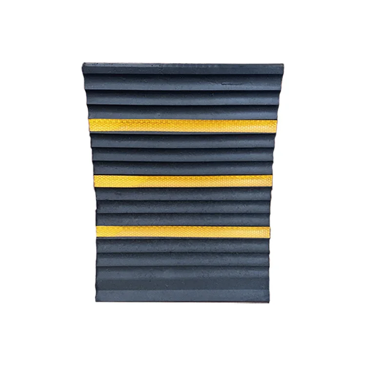 stock heavy duty automotive wheel chock rubber parking car wheel chock