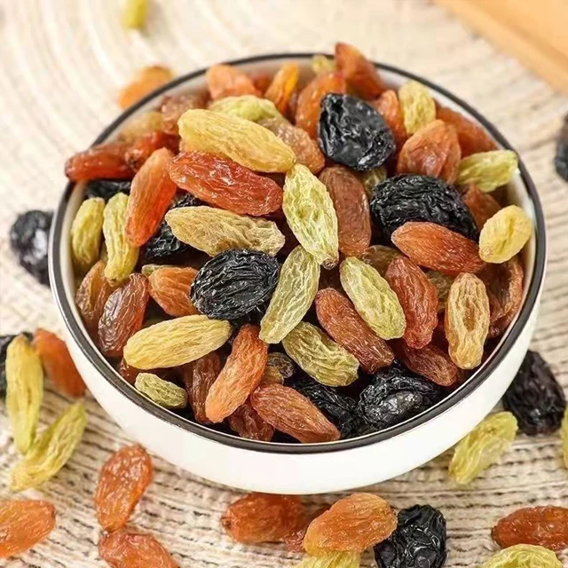 Popular Selling Product 100% Pure Golden Yellow Raisin Long Sized Natural Dried Nutrition Enriched Must Buy Indian Raisin