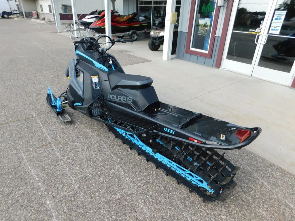 P0laris Snowmobile 850 Pro RMK Matryx 155