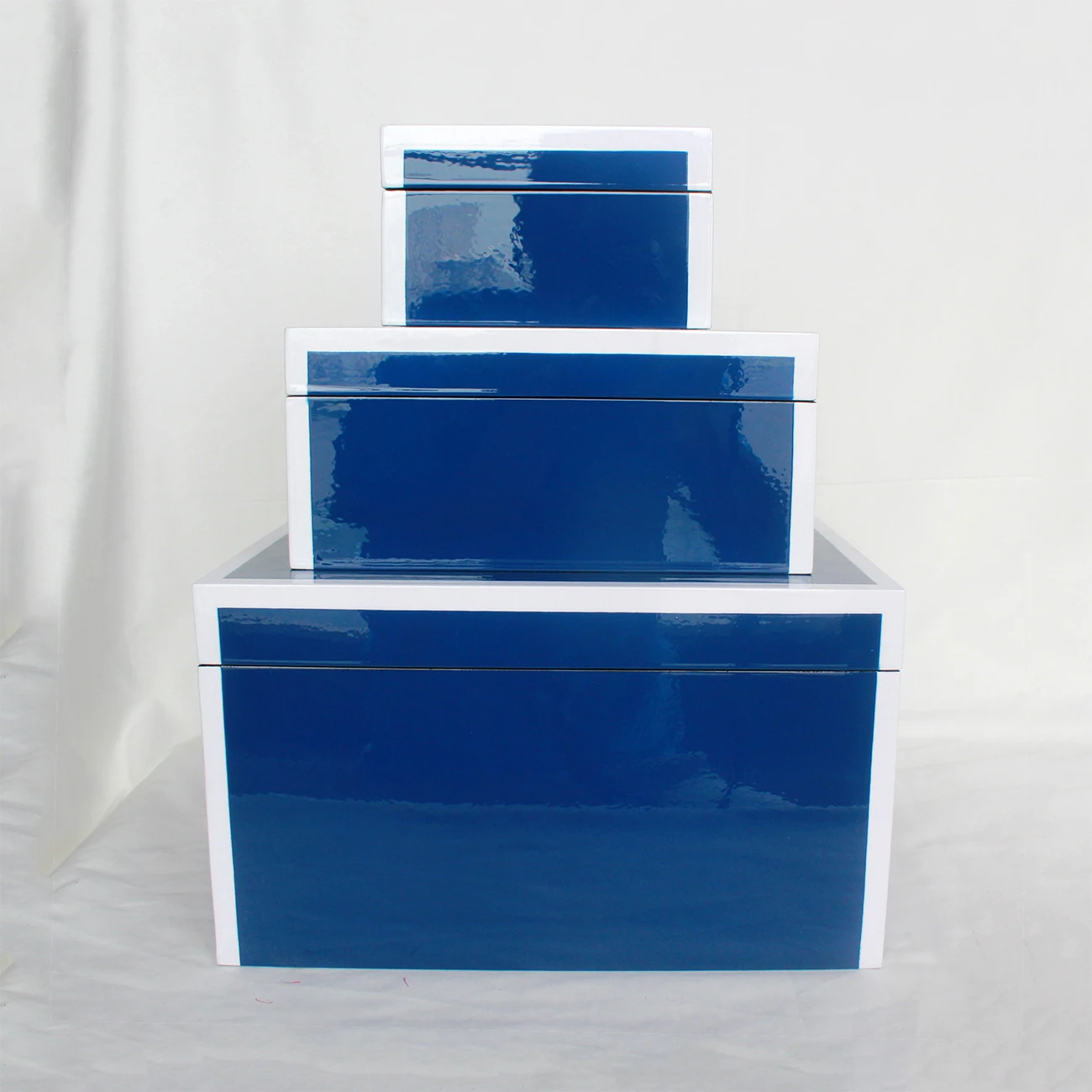 Blue lacquered jewelry boxes from Vietnam