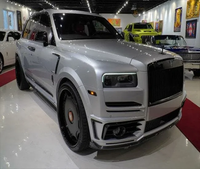 Amazing  Offer Price  2021 R o l l s -Roycee Cullinan Black Badge AWD Low mileage Gasoline Used Cars Ready to ship Hot sales