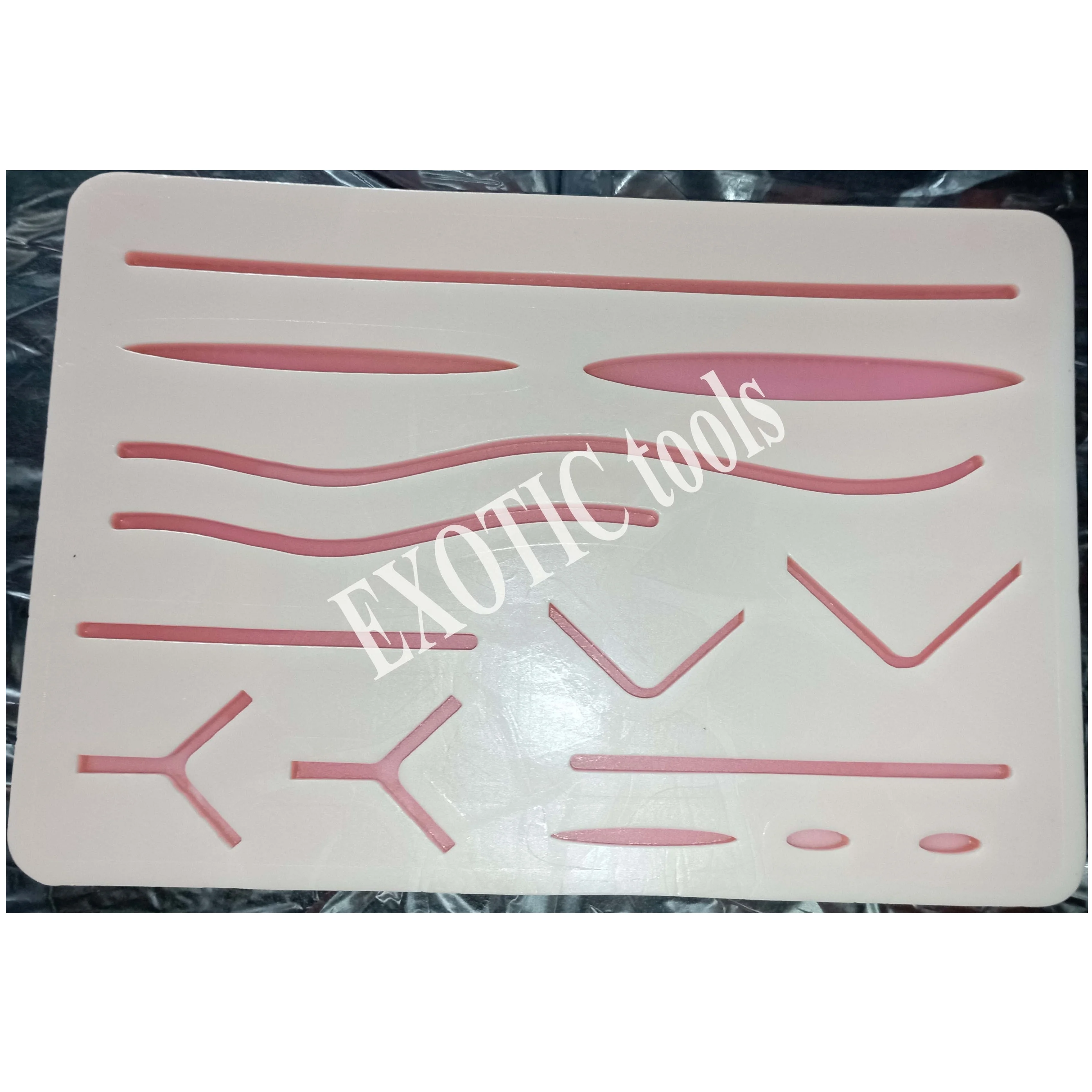 Suturing pad for suture training, 3 layer suture skin pad with wounds and mesh, wound suture skill practice pad