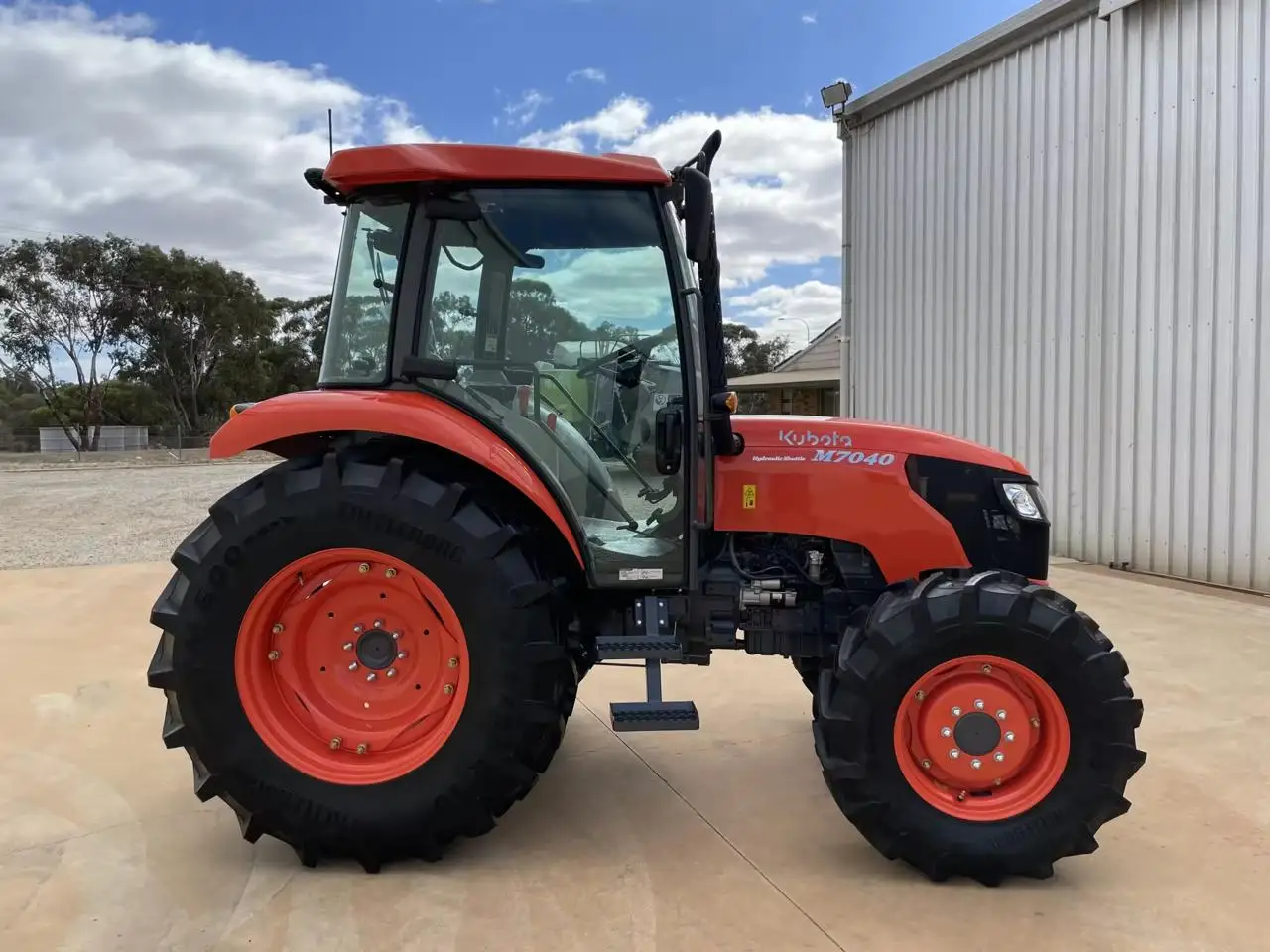 Высококачественный Подержанный трактор KUBOTA M954 4wd сельскохозяйственное оборудование