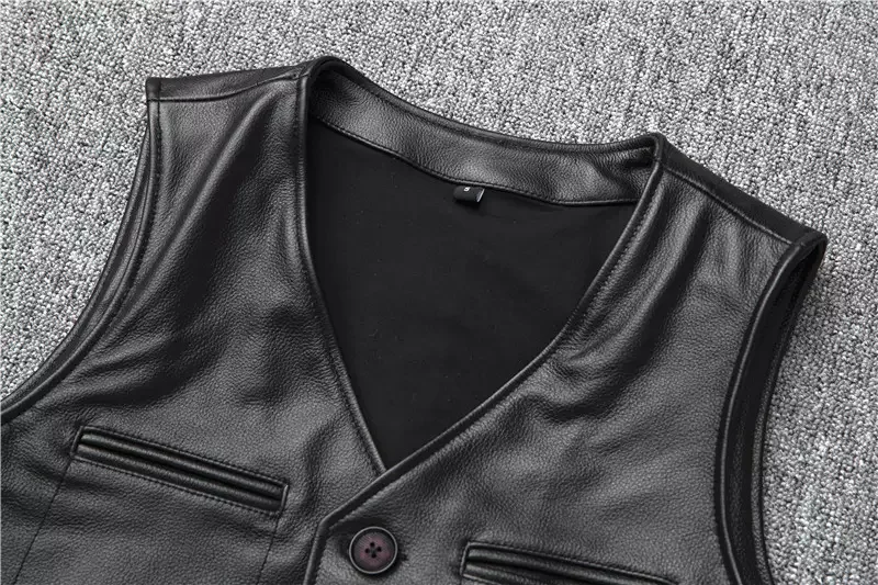New Design Mens Casual Motorbike Leather Vest/ Motorcycle Cowhide Leather Waistcoat Vest beautiful and nice looking vest