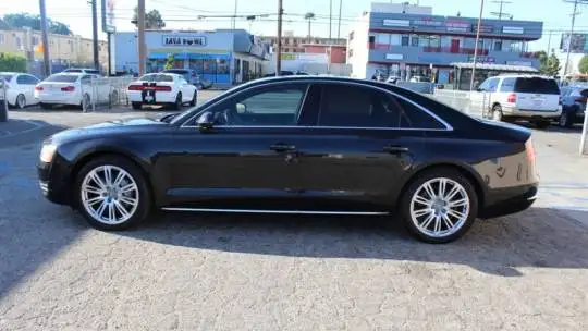 2014 Audi A8 3 0 S седан использованный левый рулевой кожаный сиденья панорамный люк на крыше автоматическая коробка передач газе/бензине/топливе сделано в Японии