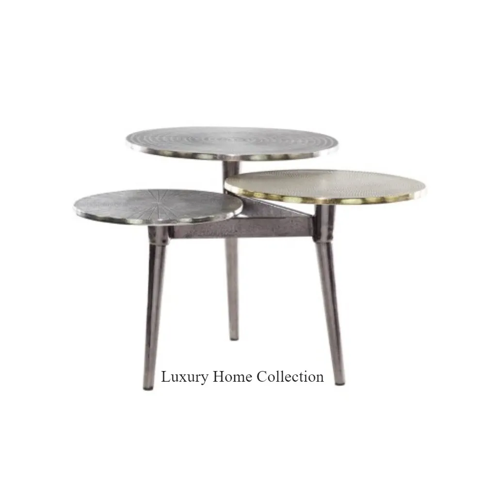 Silver Color Floral Design High Grade Side Table Handmade Admirable Look Shiny Polished Center & Drinkable Table For Home Hotel