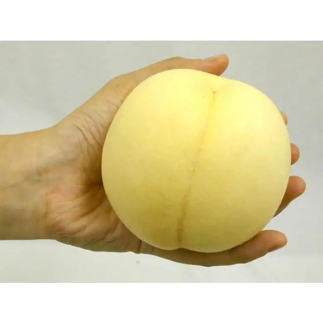 Fresh White Peach Gift Box