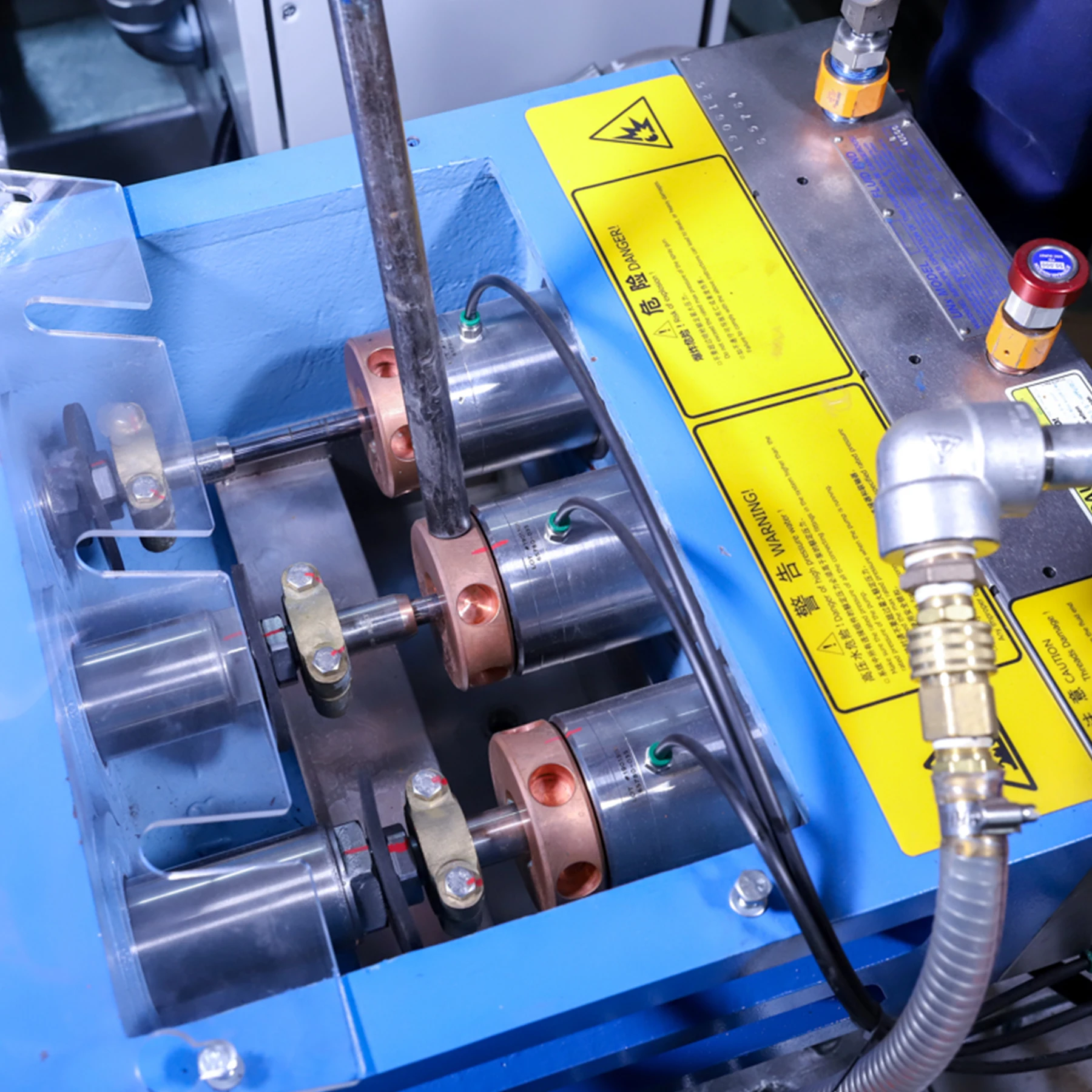 Ultra High Pressure 264kw 40000PSI Water Jet Cleaning Surface Preparation Hydroblasting Equipment